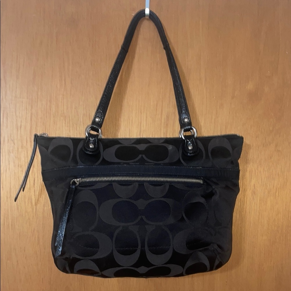 •COACH•BLACK SIGNATURE "C" LOGO TOTE BAG GUC - Picture 3 of 12